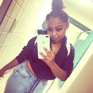 Meet your Posher, Angel